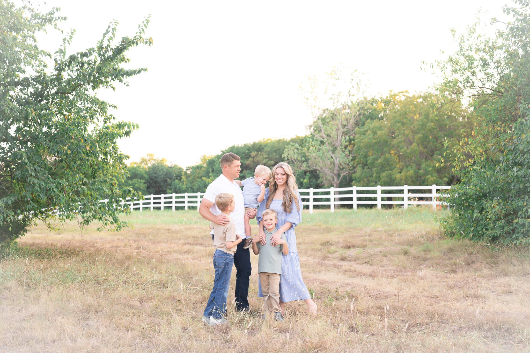 2024 McKinney family Mini Sessions captured by Allison Amores Photography